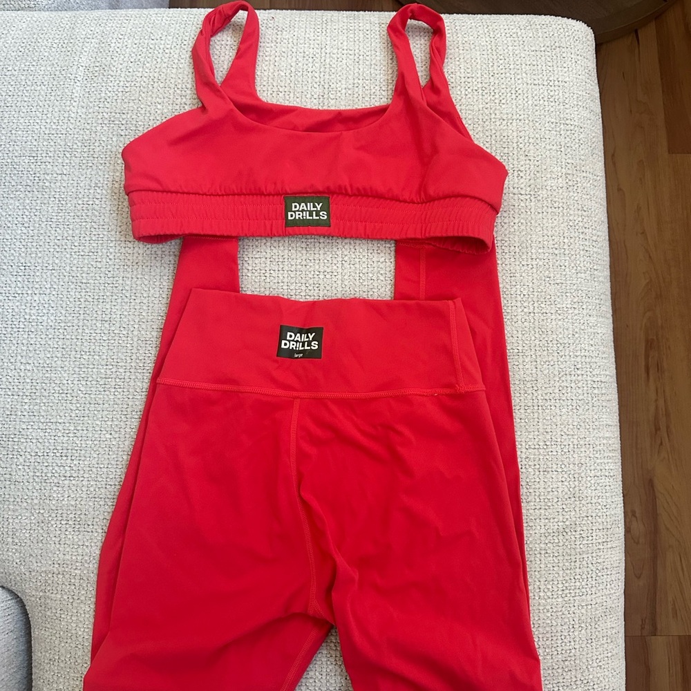 Daily Drills Red Sports Bra and Leggings Set
